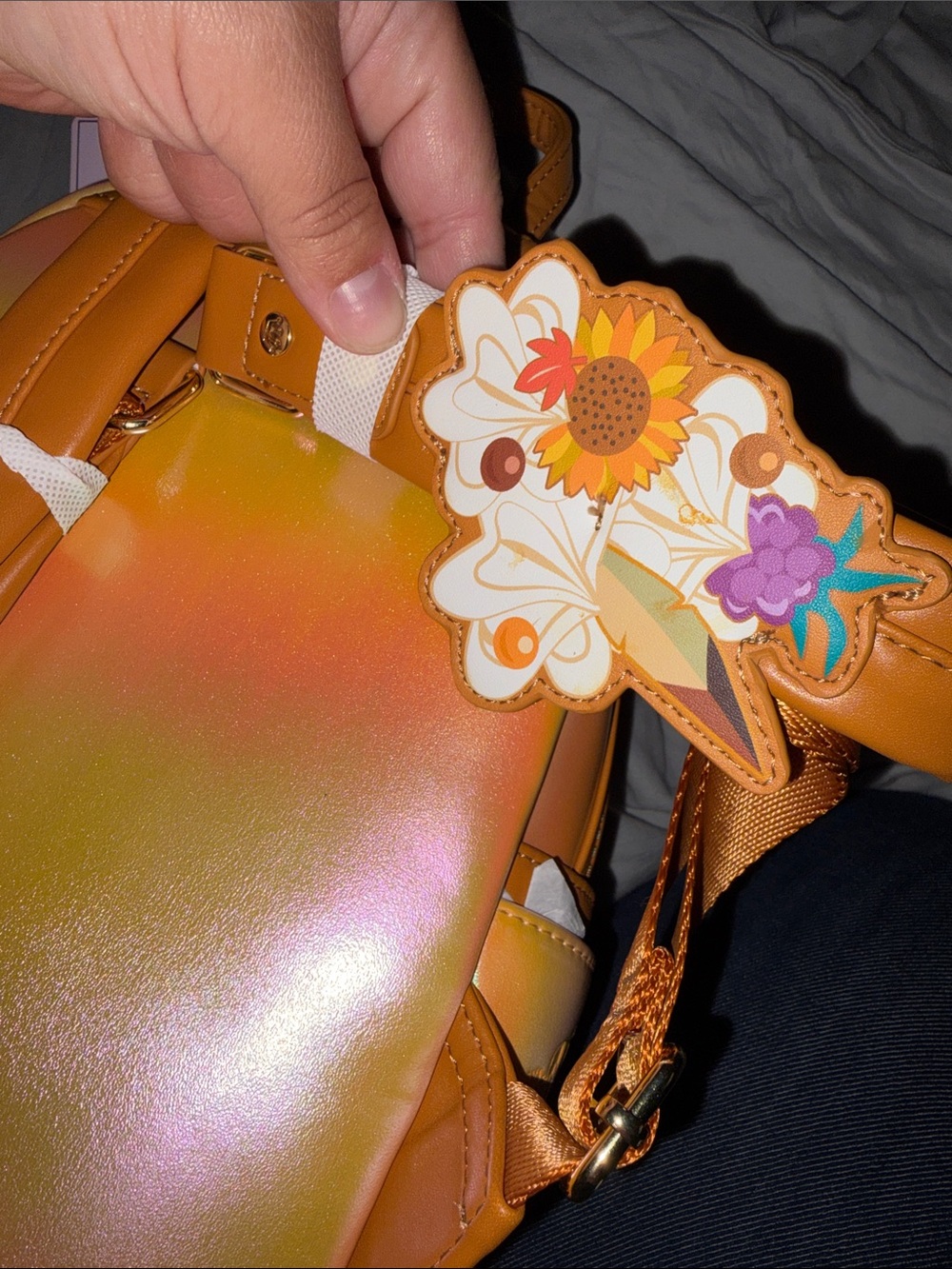 Disney loungefly Pocahontas cake mini backpack - Picture 8 of 8